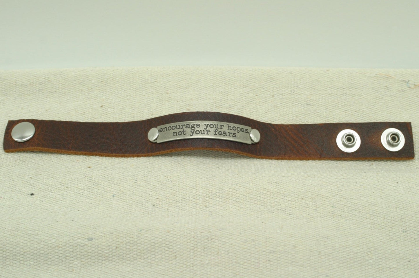 Motivational Bracelet - Encourage Your Hopes