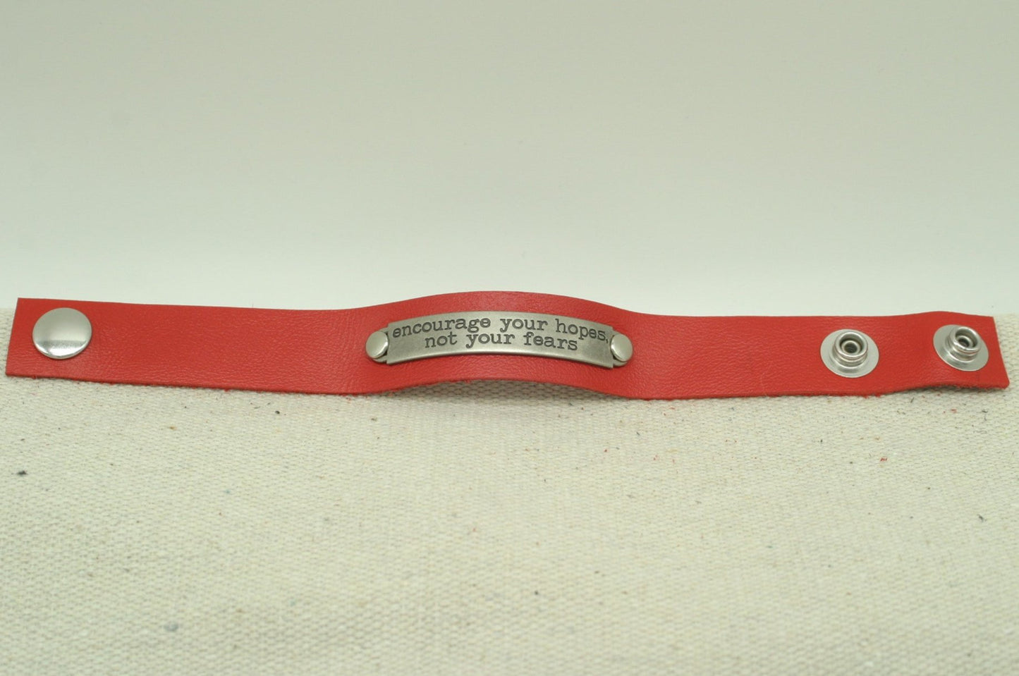 Motivational Bracelet - Encourage Your Hopes