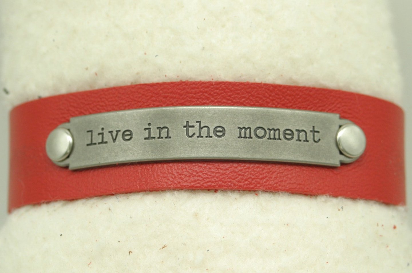 Motivational Bracelet - Live In The Moment
