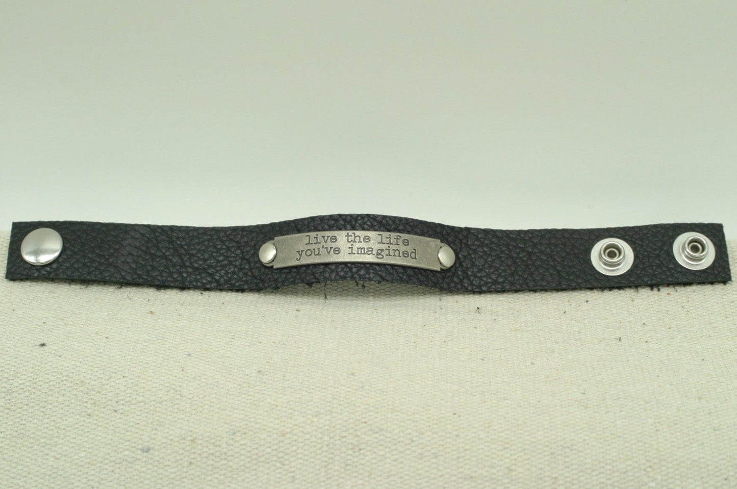Motivational Bracelet - Live The Life