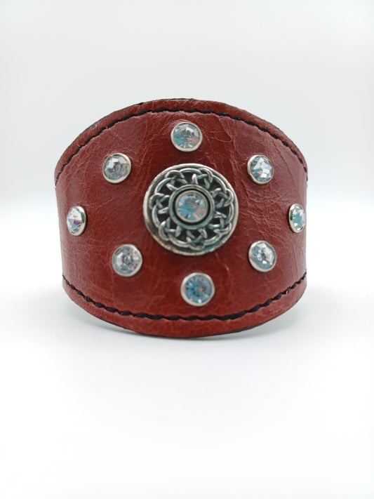 Scalloped Leather Cuff in Red - 004