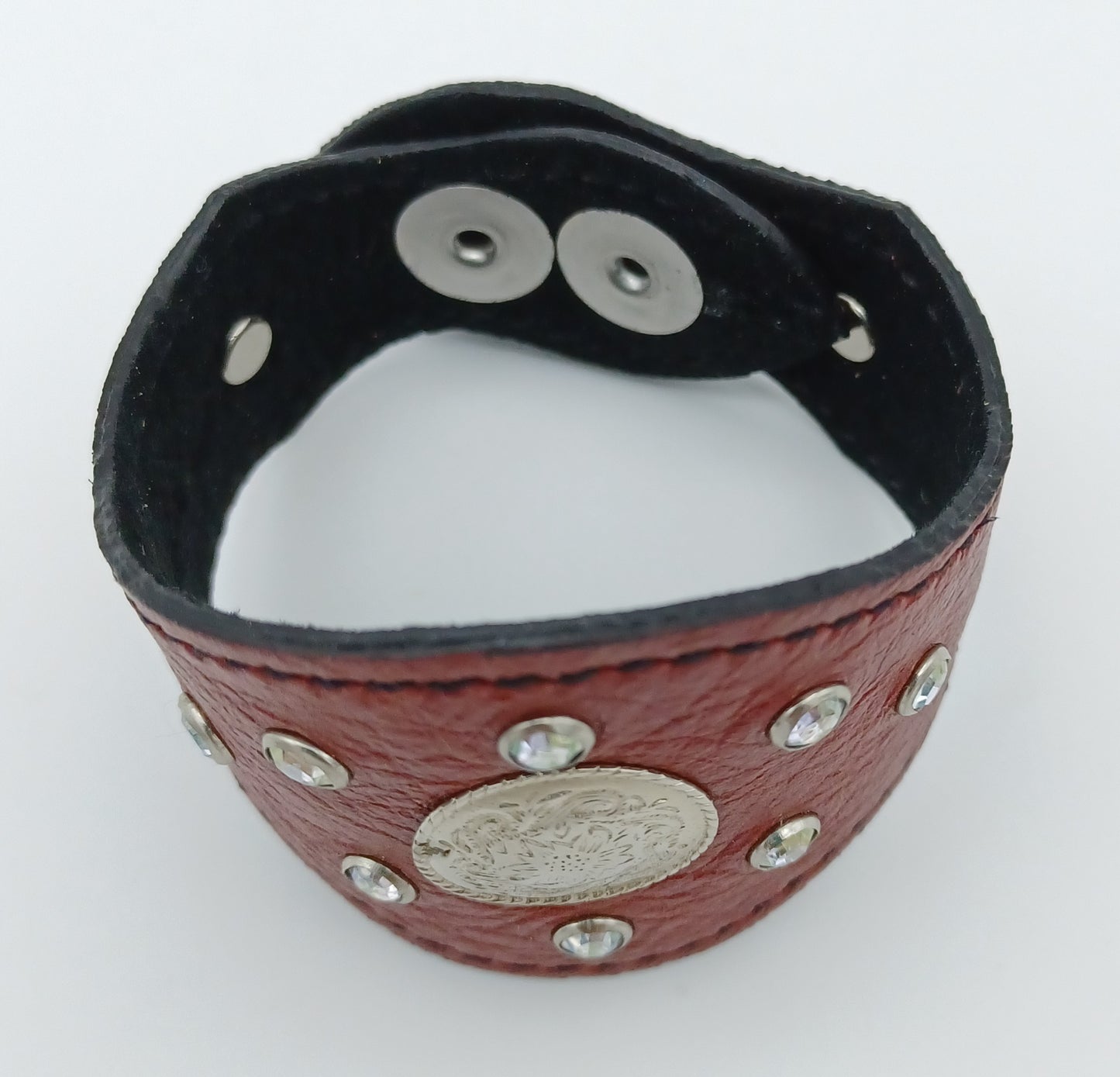 Scalloped Leather Cuff in Red - 002