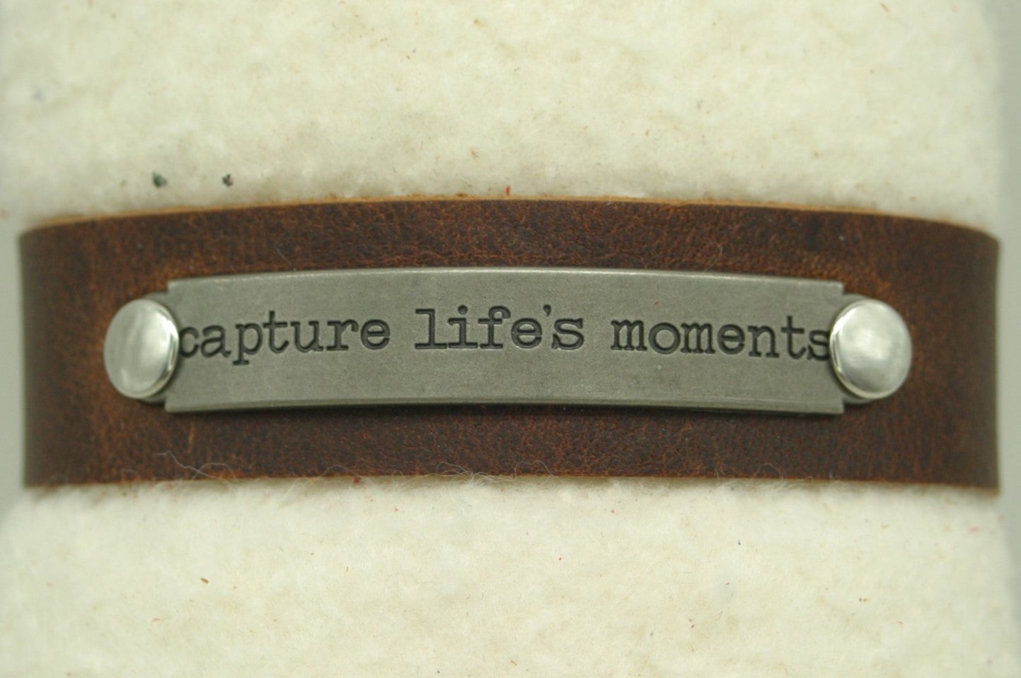 Motivational Bracelet - Capture Life's Moments